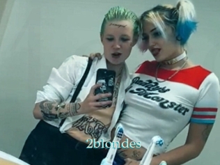 2blondes