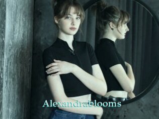 Alexandrablooms