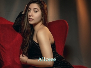 Aliceee