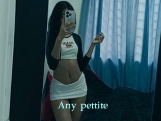 any_pettite 1 grosse cochonne
