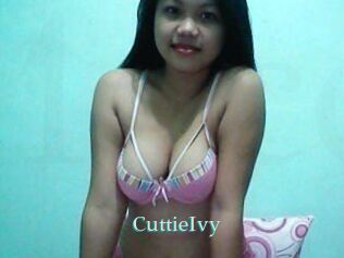 CuttieIvy 1 grosse cochonne