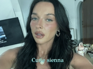 Cutie_sienna