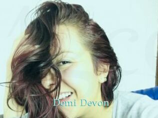 Demi_Devon