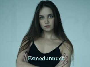 Esmedunnuck