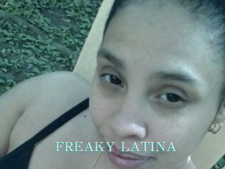 FREAKY_LATINA