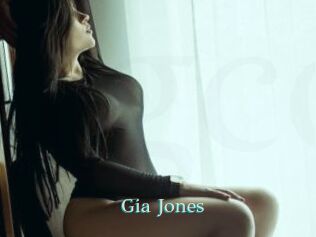 Gia_Jones