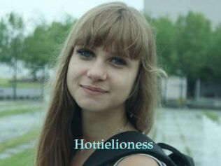 Hottielioness