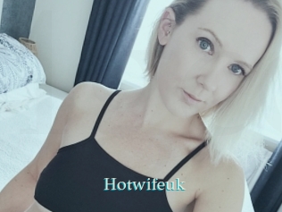 hotwifeuk 1 grosse cochonne