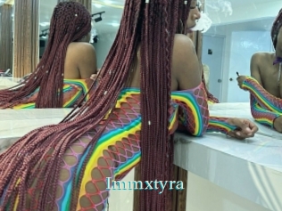 immxtyra 1 grosse cochonne