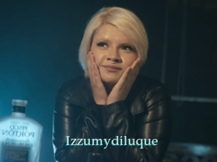 Izzumydiluque
