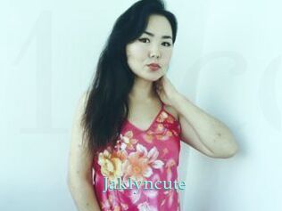 Jaklyncute