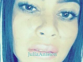 Julia_Aniston