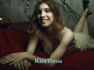 KiraTonia