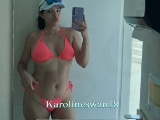 Karolineswan19