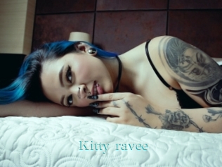 Kitty_ravee