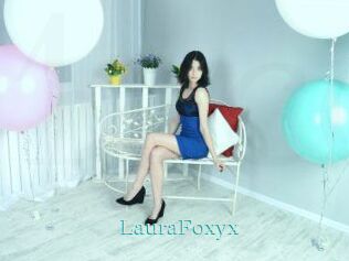 LauraFoxyx