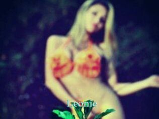 Leonie