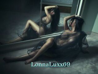 LonnaLuxx69