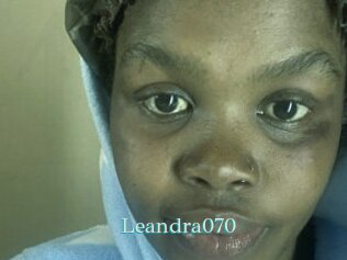 Leandra070