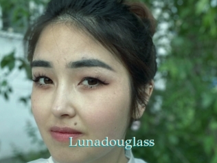 Lunadouglass