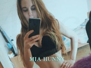 MIA_HUNNY