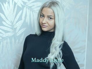 MaddyAnne 1 grosse cochonne
