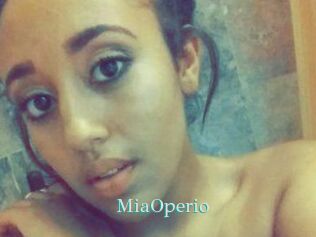 Mia_Operio