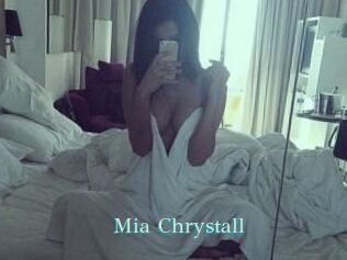 Mia_Chrystall