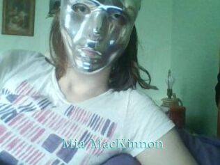 Mia_MacKinnon