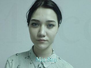 Mia_Sun