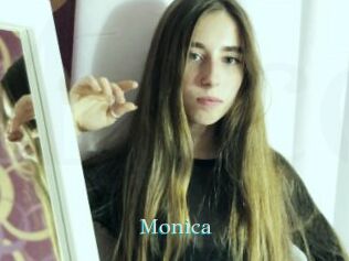 Monica_