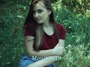 Monikka19