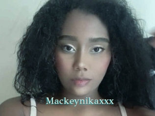 Mackeynikaxxx