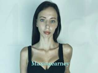 Maxineearney