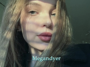 Megandyer