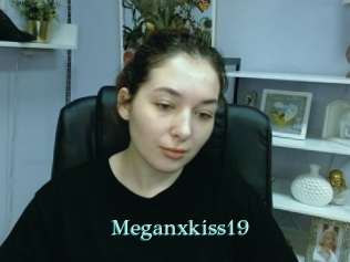 Meganxkiss19