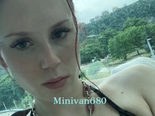 Minivan680