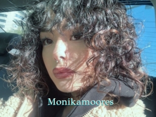 Monikamoores
