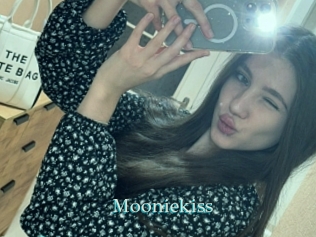 Mooniekiss