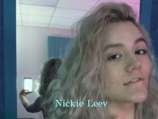 Nickie_Leev