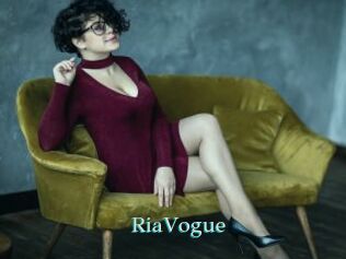 RiaVogue 1 grosse cochonne