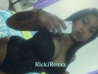 RickiRoxxx
