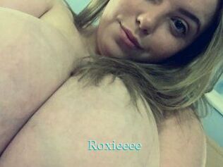 Roxieeee