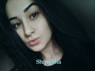 ShineMia