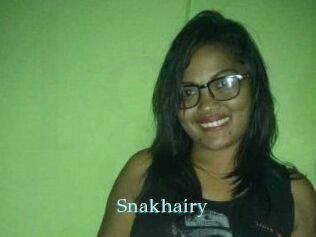 Snakhairy