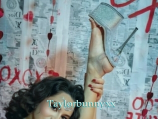 Taylorbunnyxx