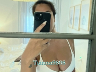 tianna9898 1 grosse cochonne