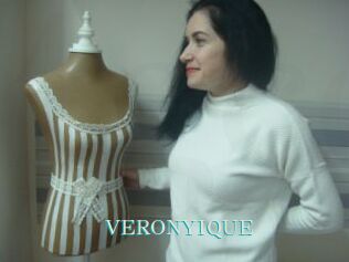 VERONYIQUE
