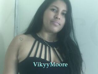 VikyyMoore
